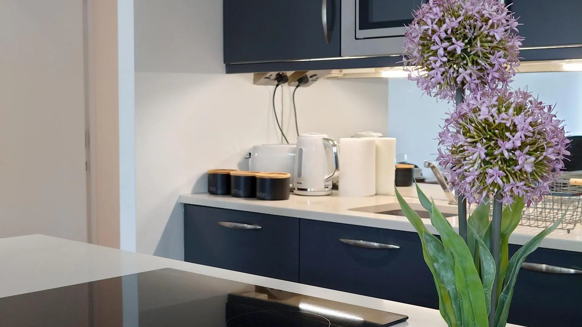 Fully Serviced Two Bed Apartment By Excel & O2 London 0*,
