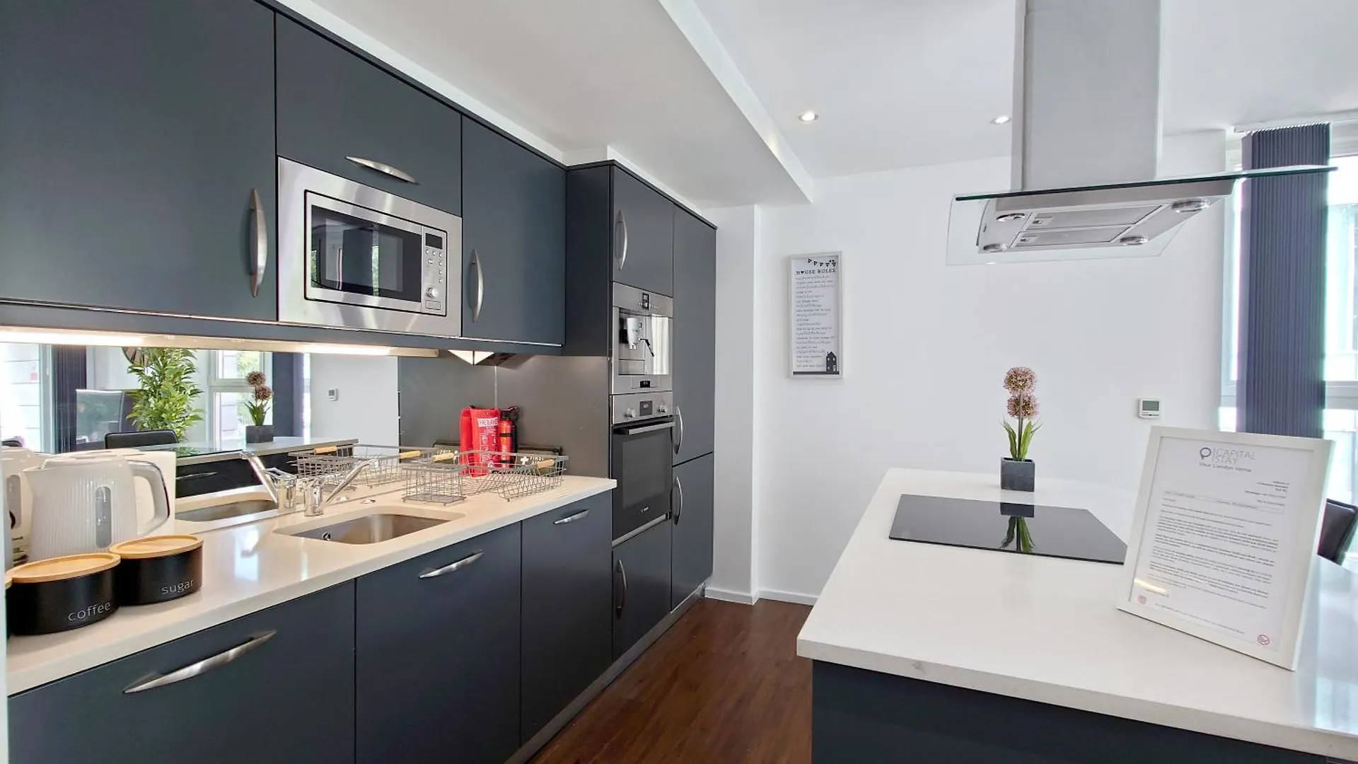 Fully Serviced Two Bed Apartment By Excel & O2 London 0*,  United Kingdom